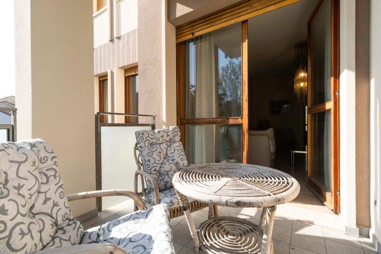 Massaua Roomy Vintage Appartamento